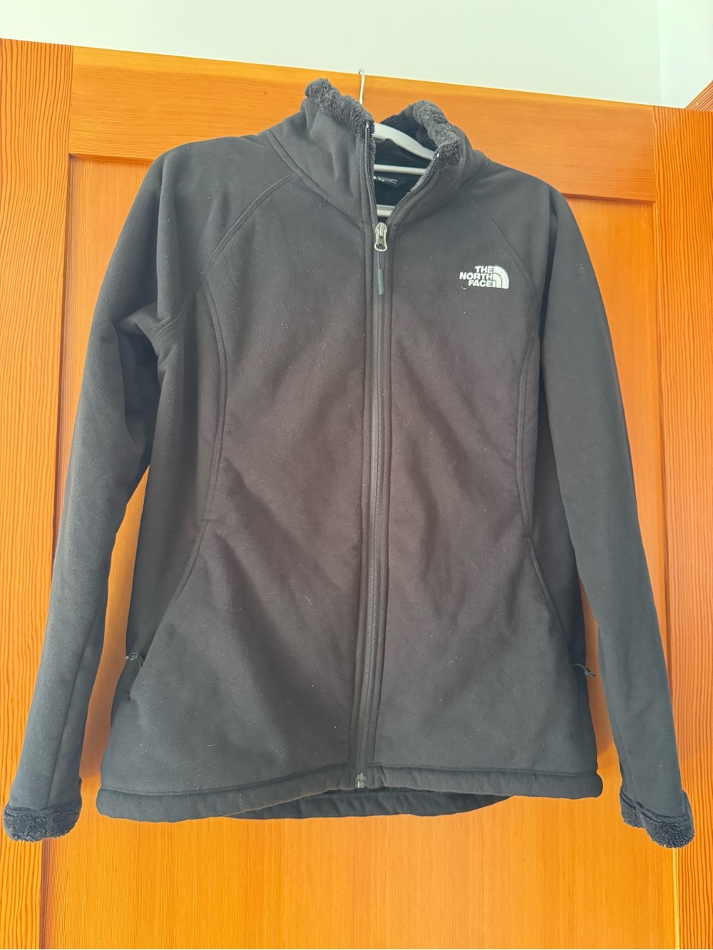 The North Face Women's Black Full-Zip Fleece Jacket with Sherpa Collar